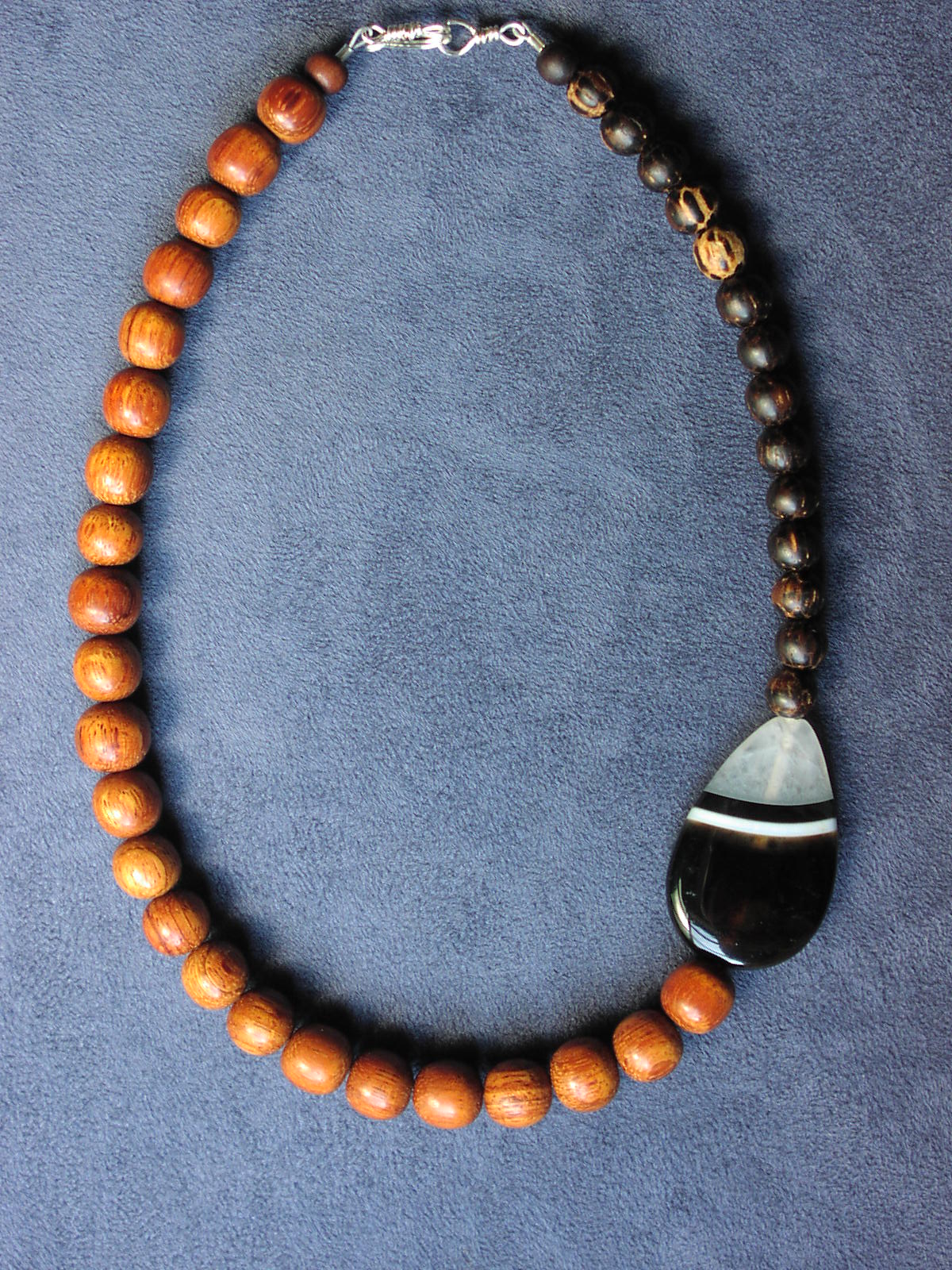 106.jpg